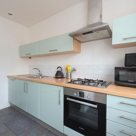 Modern Luxury Apartment By Bow Road Station London Luaran gambar